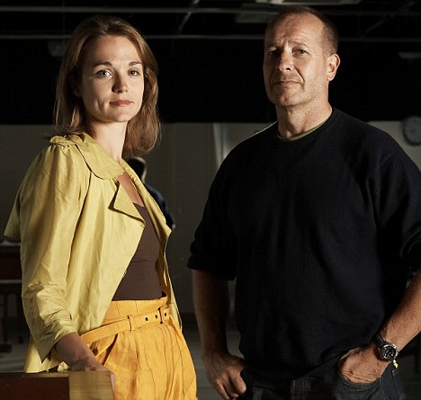 Jeremy Weller (Black Top). Jenle (woman) Jamal ( cap, gray top and black top